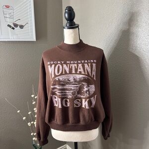 Hollister Tight neck Oversized Crew